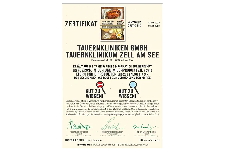 Ein Zertifikat der Tauernkliniken GmbH, das Transparenz über die Herkunft von Fleisch, Milch und Eiern lobt. Enthält Logos und Unterschriften.