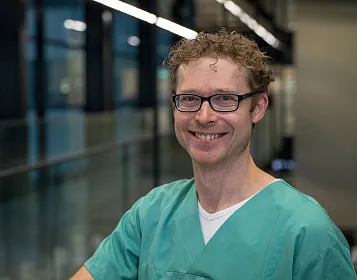 TK_Mitarbeiter_MaximilianScharonow-3_Copyright_R.R.Wenzel_022026