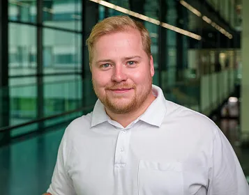 TK_Mitarbeiter_RobertPeterArnold_Copyright_R.R.Wenzel_062024-hb5xQM0EwG-scaled