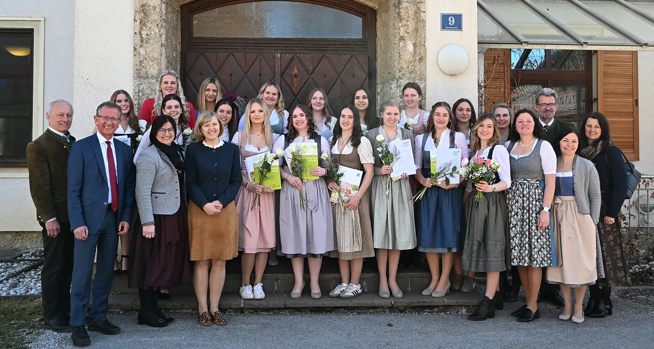 260227-pa-abschluss-tk-lfs-bruck-dsc-2184-1